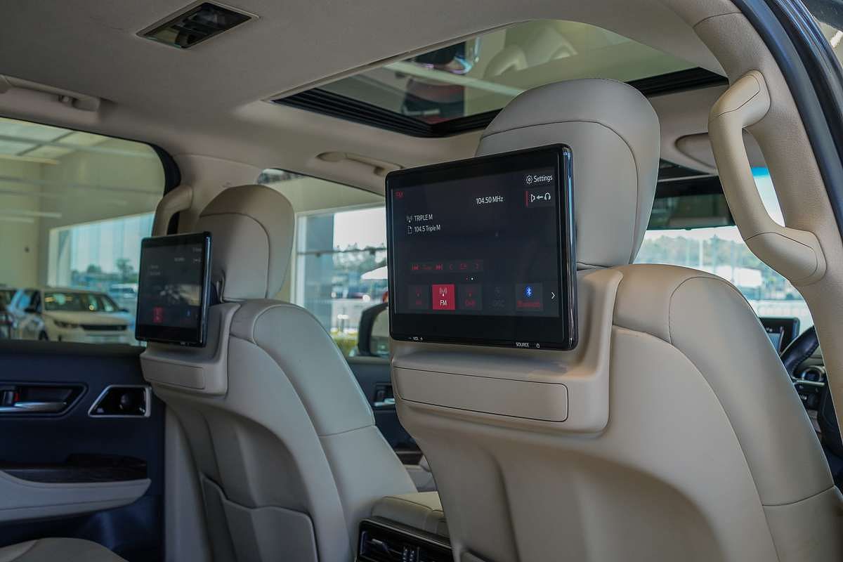 2021 Toyota Landcruiser Sahara FJA300R