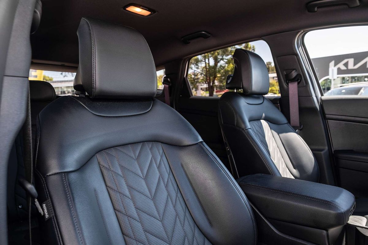 2025 Kia Sportage SX+ NQ5