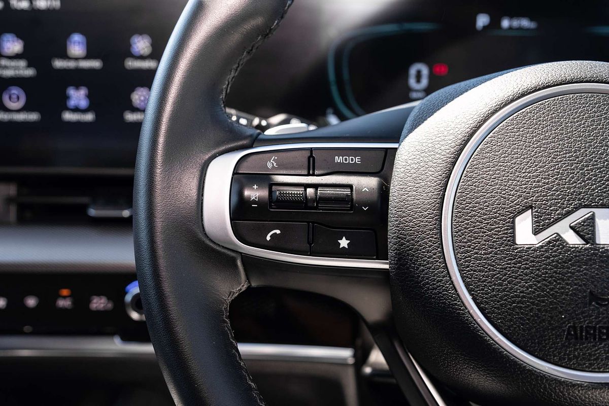 2025 Kia Sportage SX+ NQ5