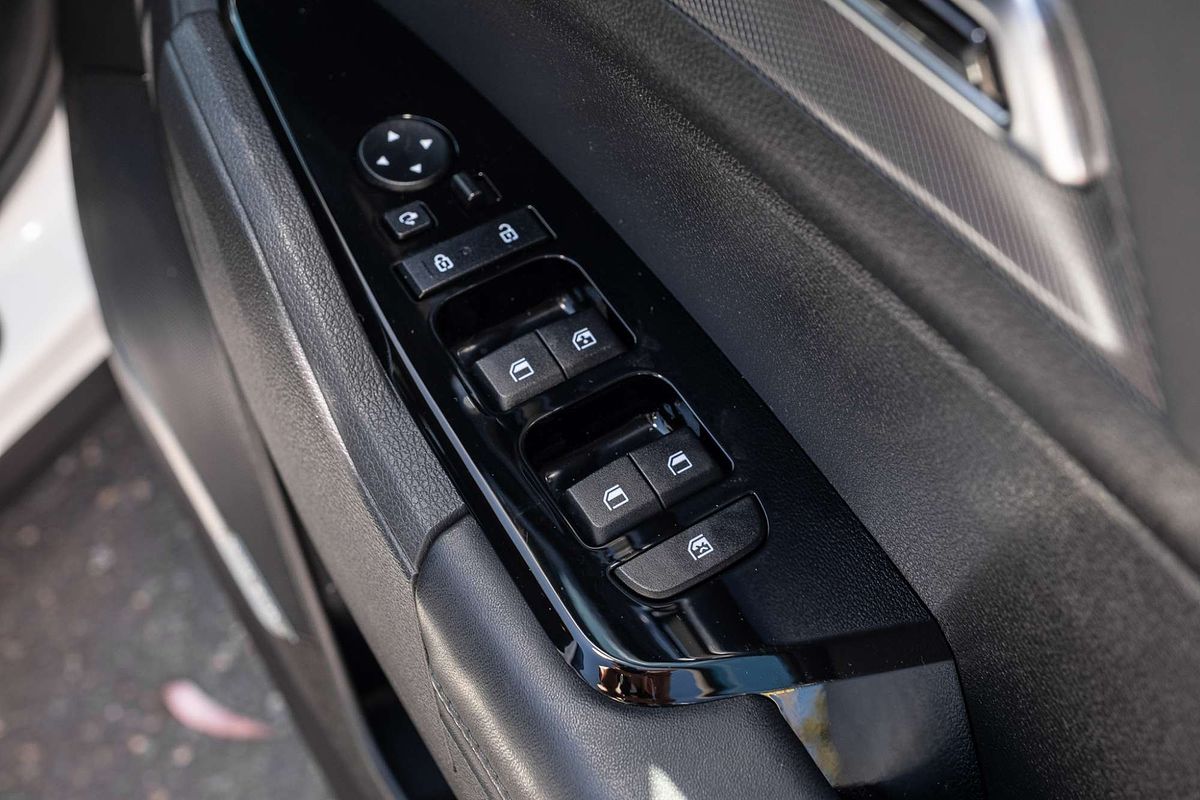 2025 Kia Sportage SX+ NQ5