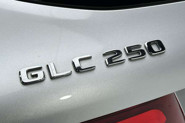 2018 Mercedes-Benz GLC-Class GLC250 X253 thumb-21