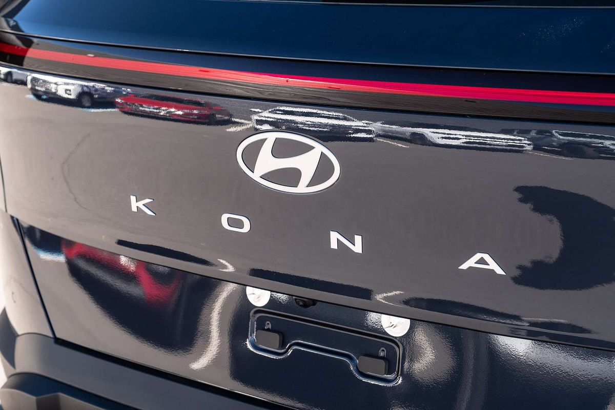 2025 Hyundai Kona  SX2.V3