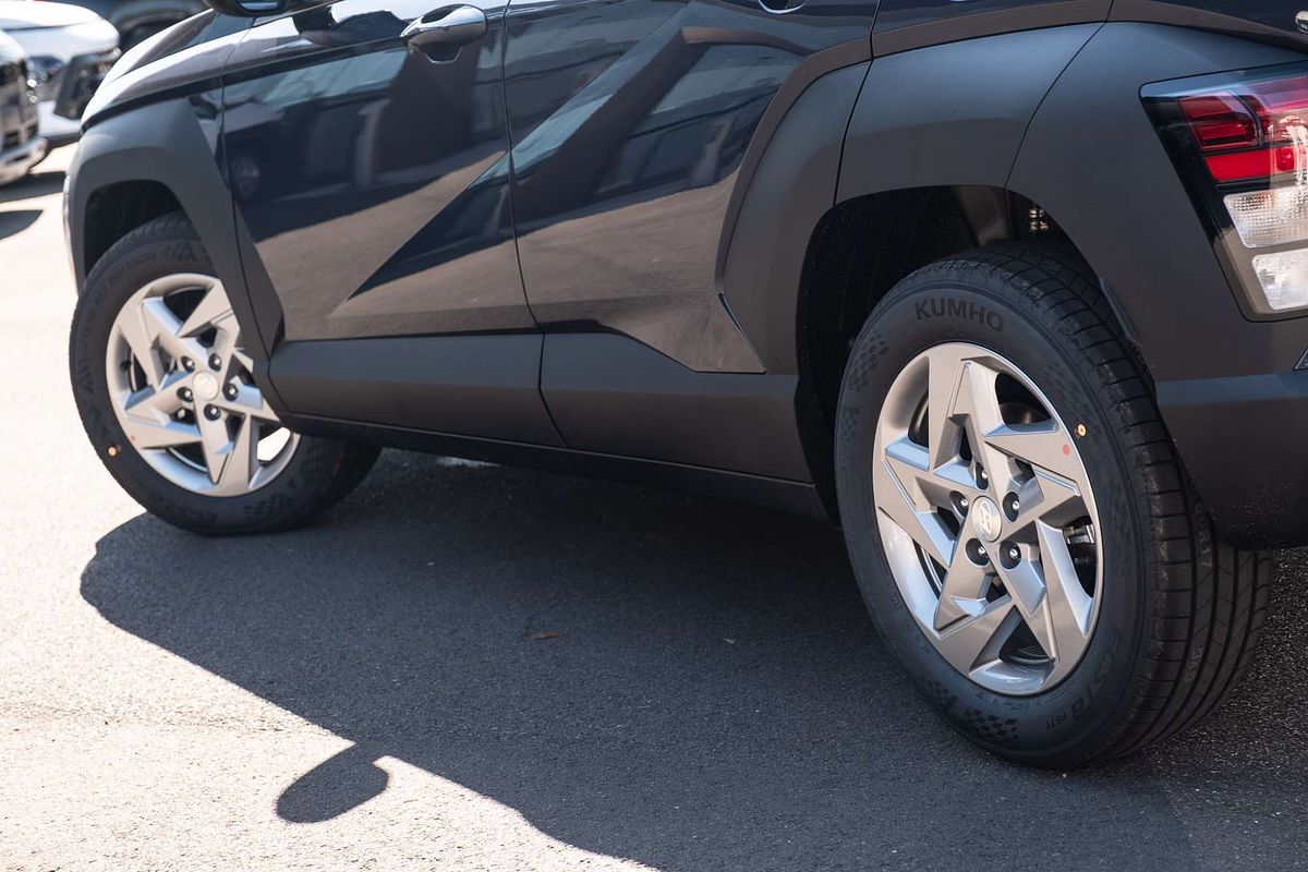 2025 Hyundai Kona  SX2.V3