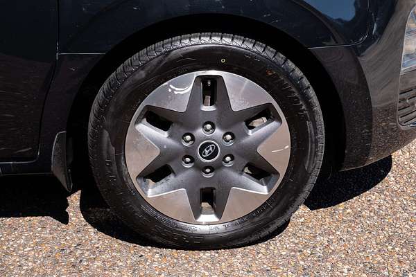 2022 Hyundai STARIA Highlander US4.V2