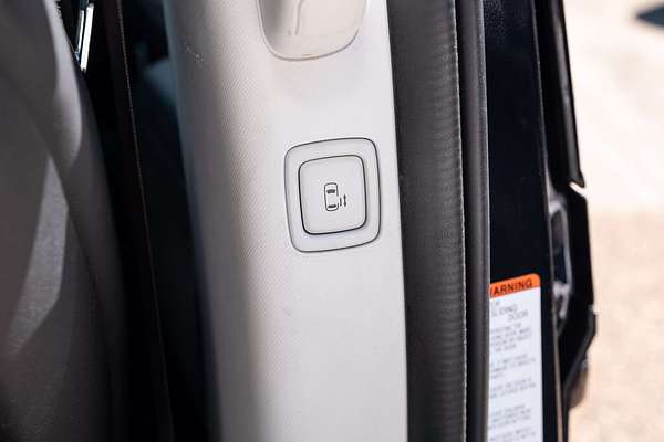 2022 Hyundai STARIA Highlander US4.V2