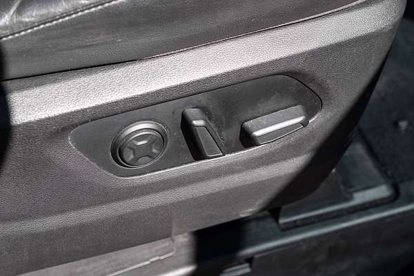 2022 Hyundai STARIA Highlander US4.V2