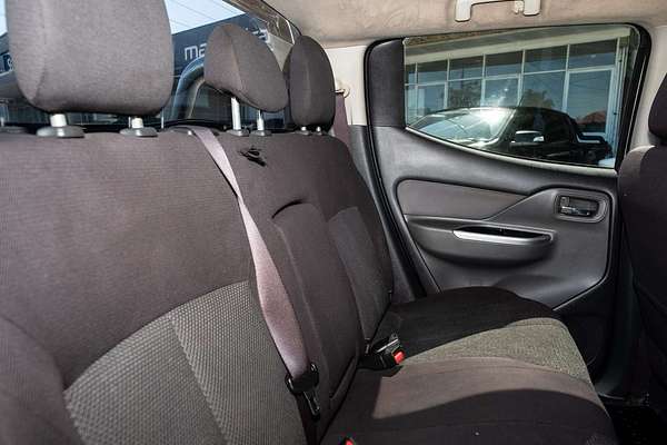 2016 Mitsubishi Triton GLX MQ 4X4