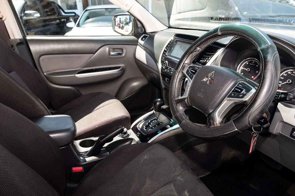 2016 Mitsubishi Triton GLX MQ 4X4