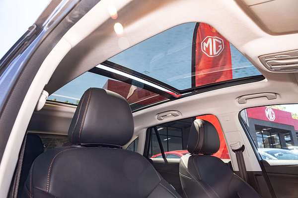 2025 MG HS Essence AS33