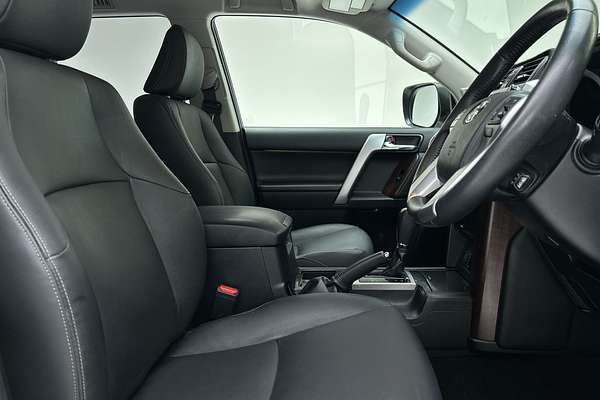 2017 Toyota Landcruiser Prado VX GDJ150R