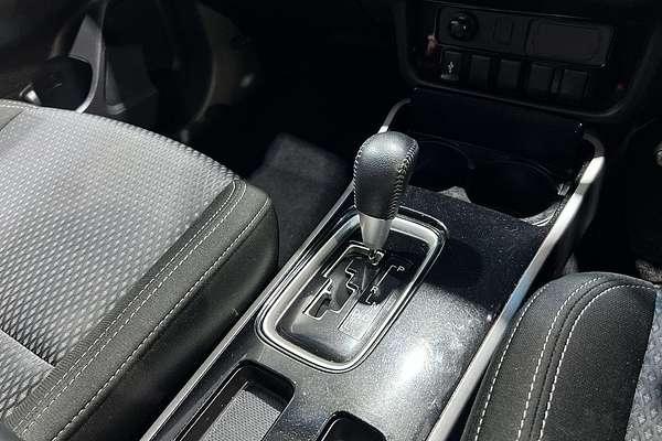 2018 Mitsubishi Outlander ES ZL