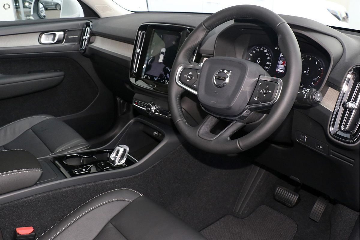 2018 Volvo XC40 T4 Inscription