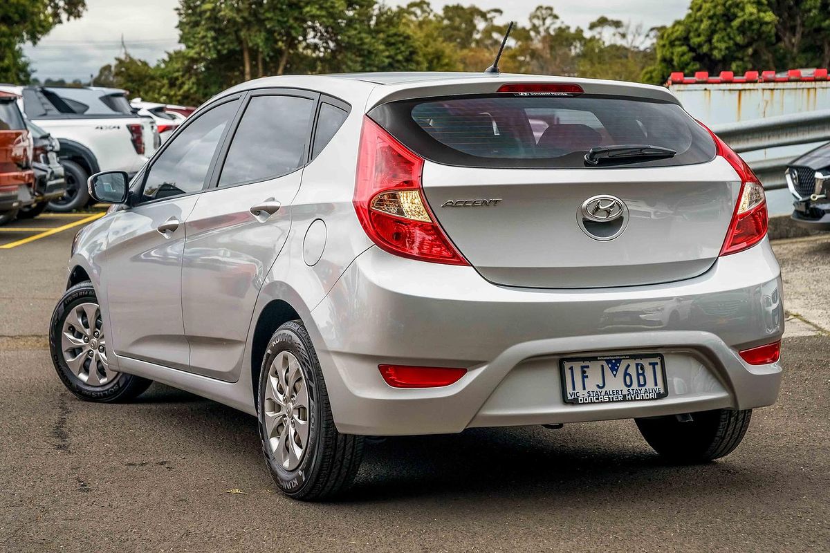 2015 Hyundai Accent Active RB2