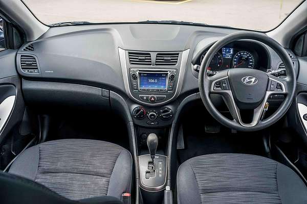 2015 Hyundai Accent Active RB2
