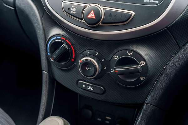 2015 Hyundai Accent Active RB2
