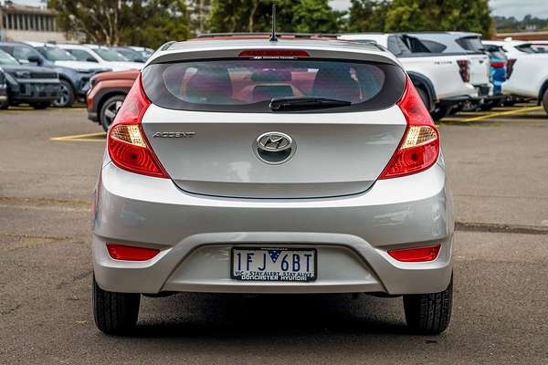 2015 Hyundai Accent Active RB2