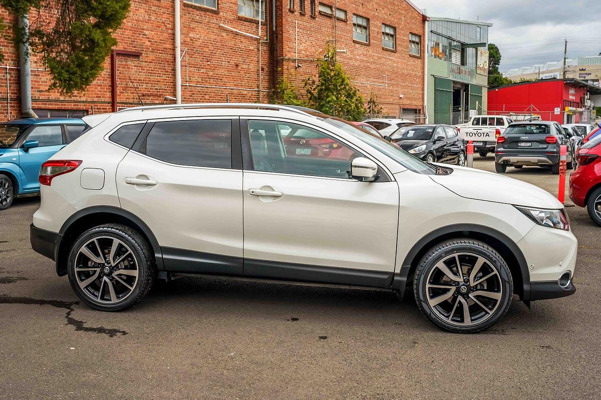 2015 Nissan QASHQAI Ti J11