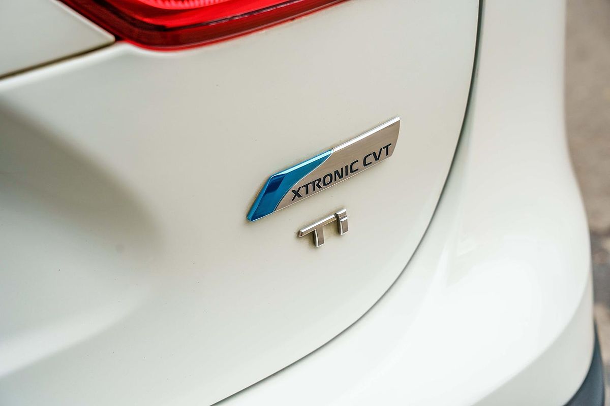 2015 Nissan QASHQAI Ti J11