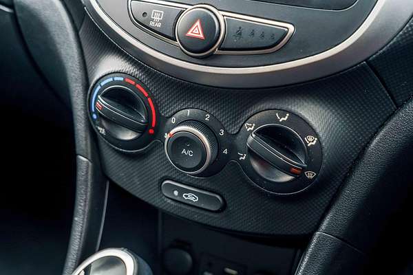 2018 Hyundai Accent Sport RB6