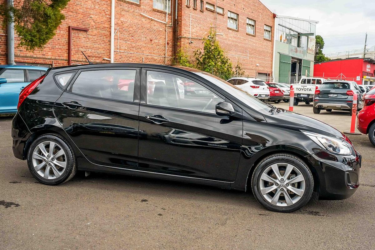 2018 Hyundai Accent Sport RB6