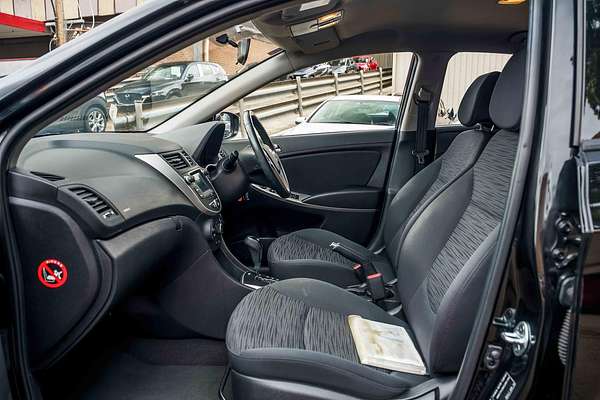 2018 Hyundai Accent Sport RB6