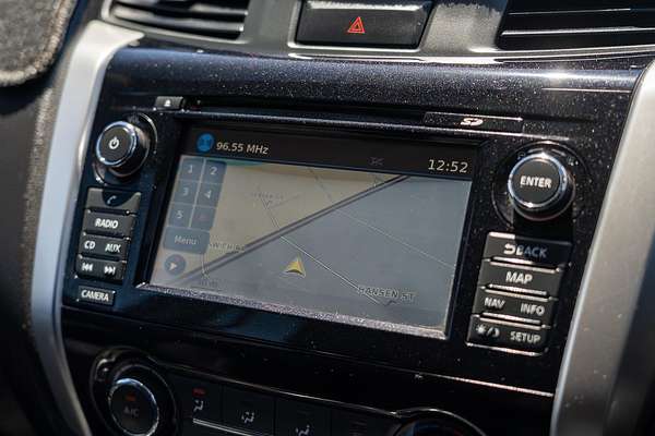 2017 Nissan Navara ST D23 Series 2 Rear Wheel Drive