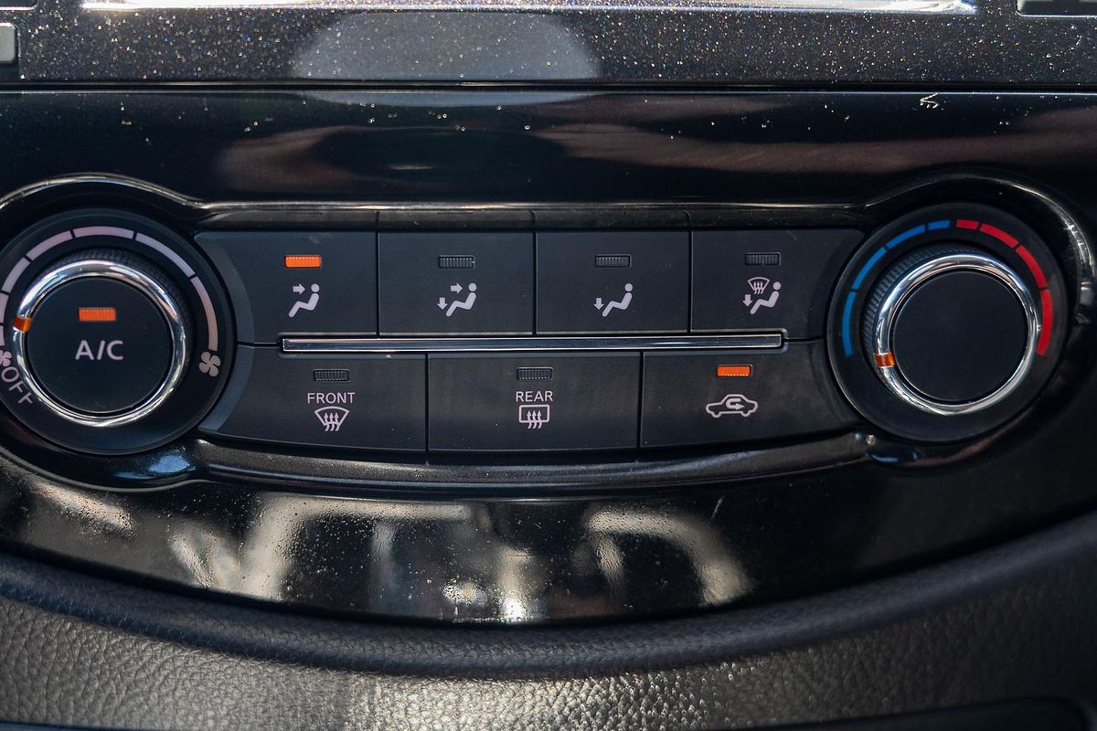 2017 Nissan Navara ST D23 Series 2 Rear Wheel Drive