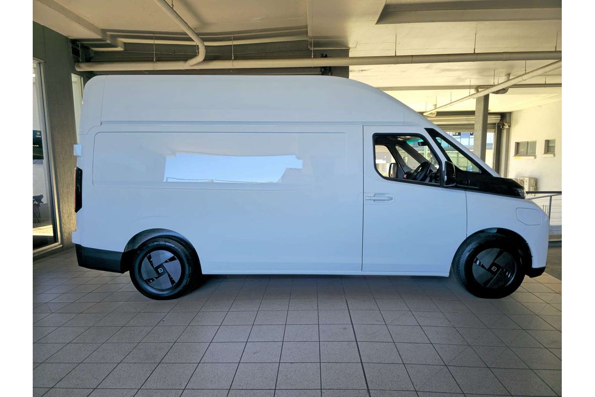 Super Van 5.5m, LWB, FWD, 83kWh, H2500