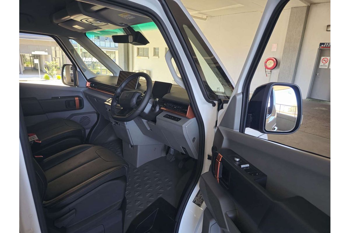 Super Van 5.5m, LWB, FWD, 83kWh, H2500