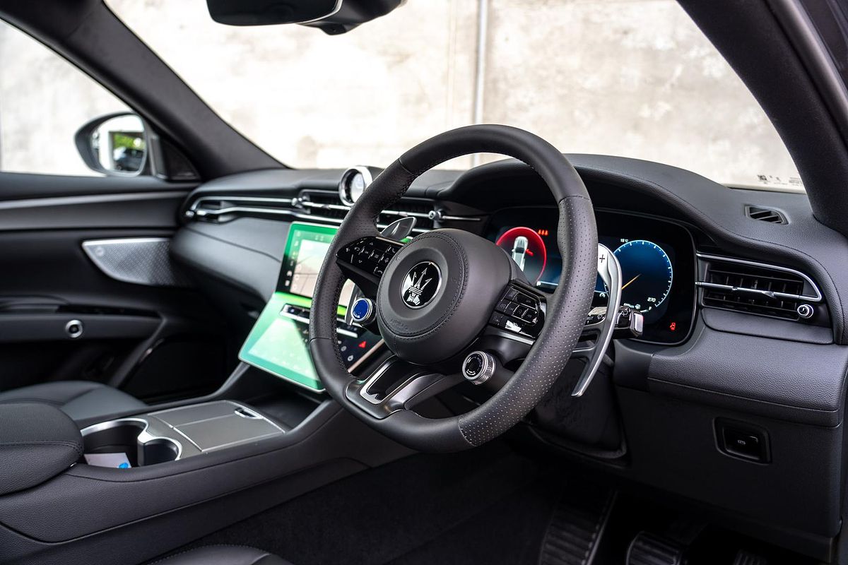 2024 Maserati Grecale GT M182