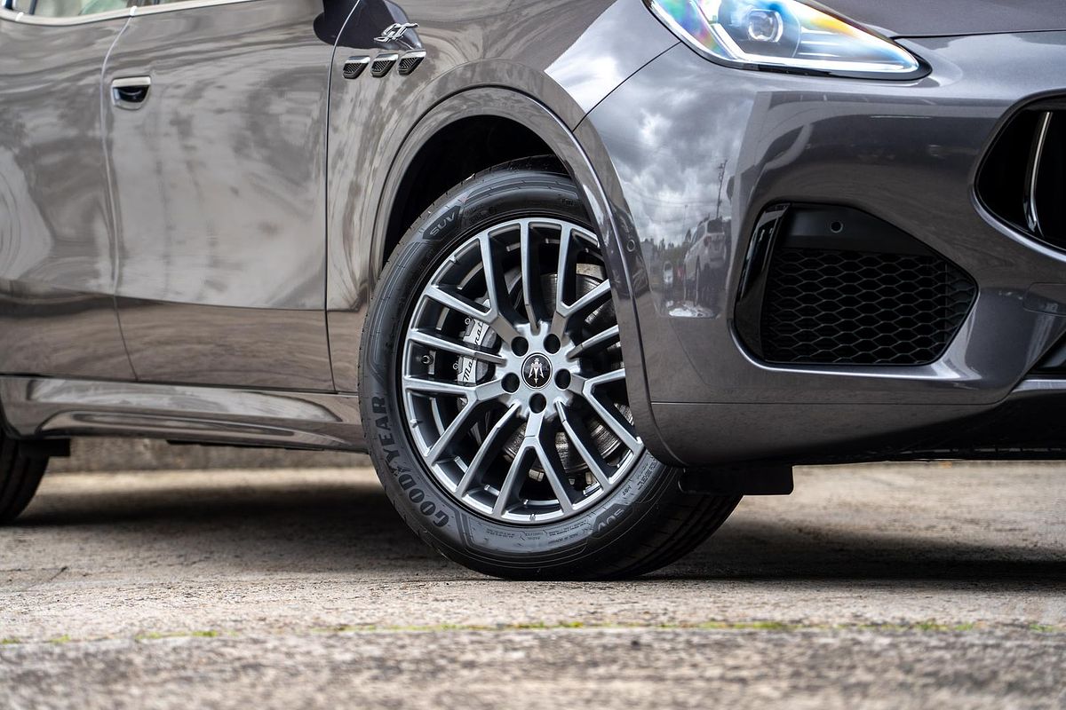 2024 Maserati Grecale GT M182