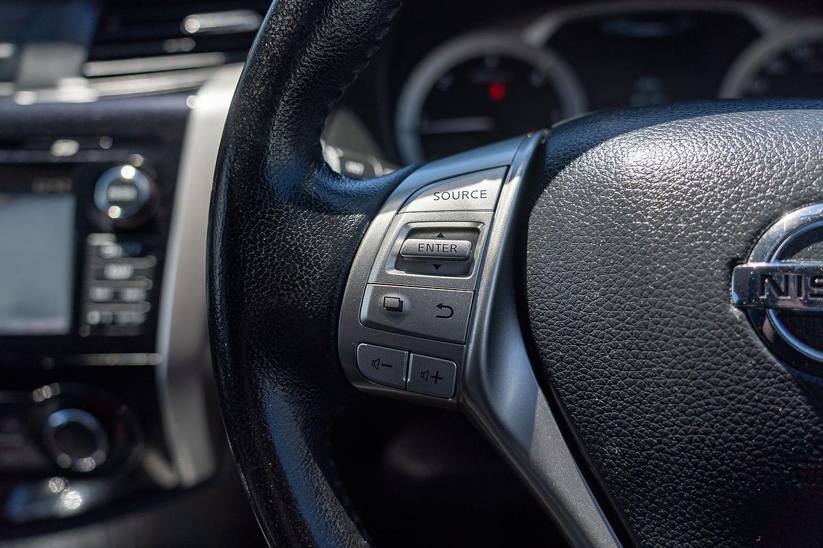 2017 Nissan Navara ST D23 Series 2 Rear Wheel Drive