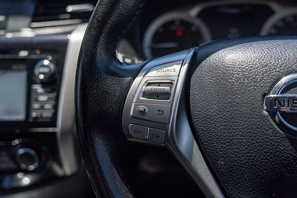 2017 Nissan Navara ST D23 Series 2 Rear Wheel Drive