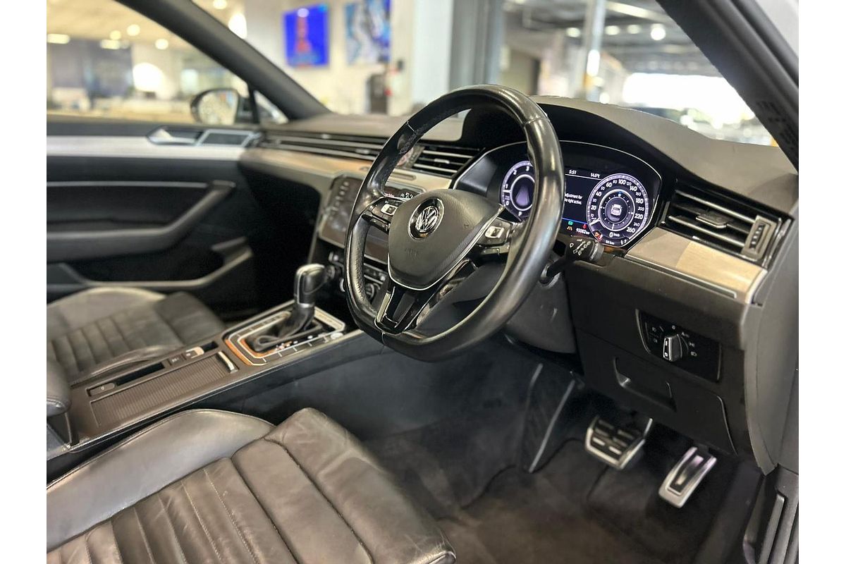 2018 Volkswagen Passat Alltrack Wolfsburg Edition B8