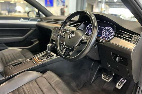 2018 Volkswagen Passat Alltrack Wolfsburg Edition B8