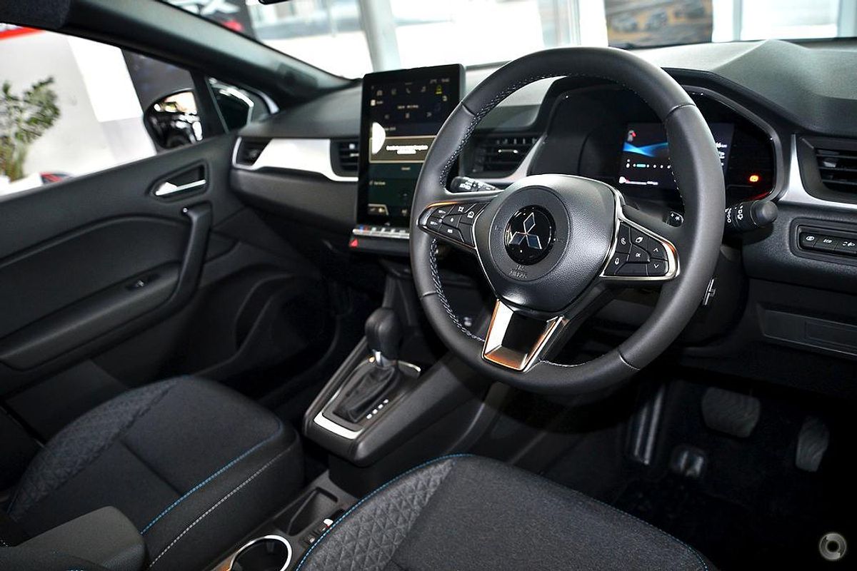 2025 Mitsubishi ASX Exceed XE