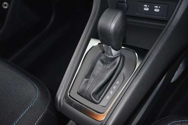 2025 Mitsubishi ASX Exceed XE