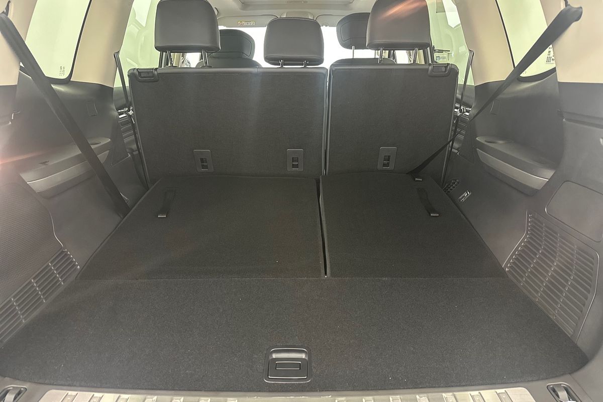 2025 LDV D90 Executive SV9A