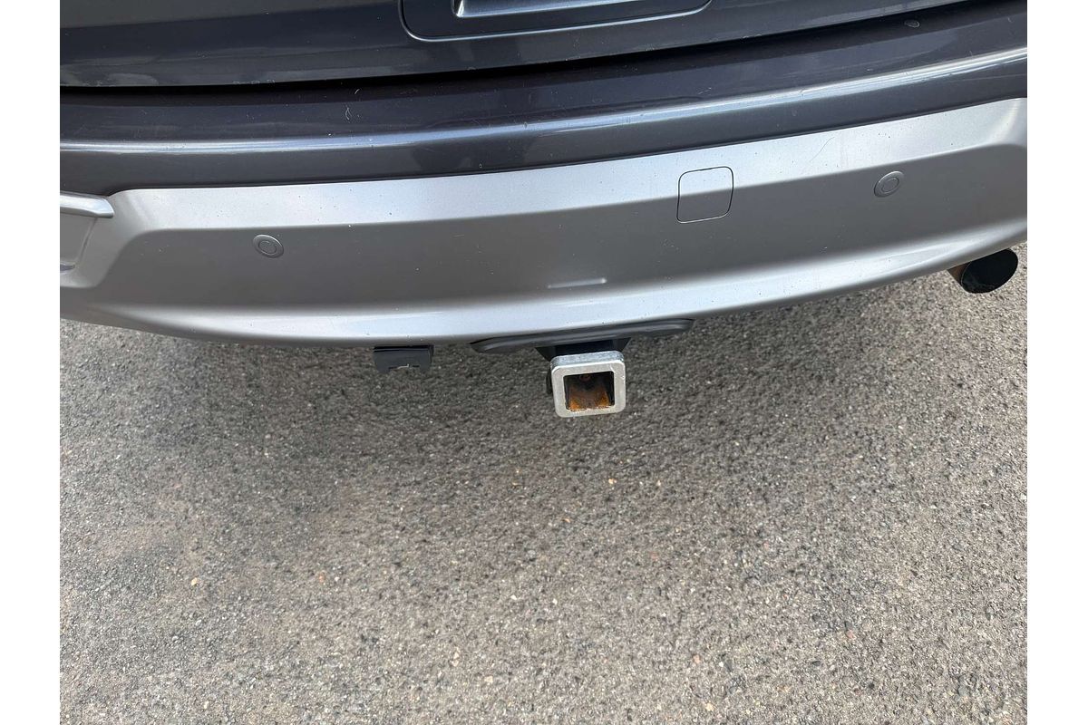 2021 Isuzu MU-X LS-U