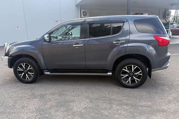 2021 Isuzu MU-X LS-U