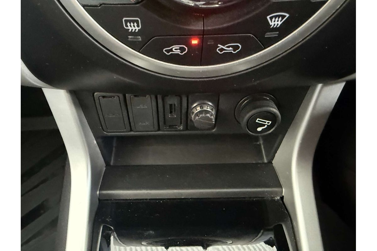 2021 Isuzu MU-X LS-U