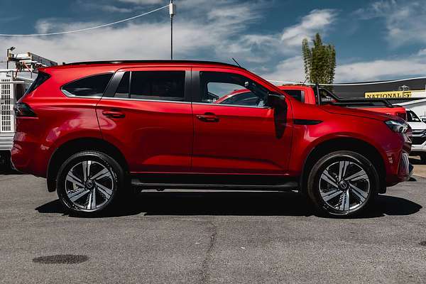 2025 Isuzu MU-X LS-T