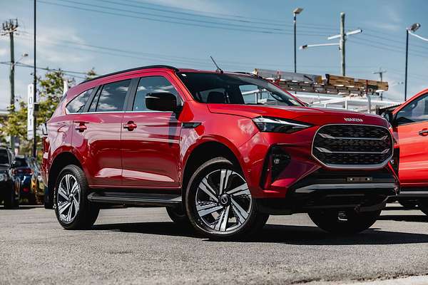 2025 Isuzu MU-X LS-T