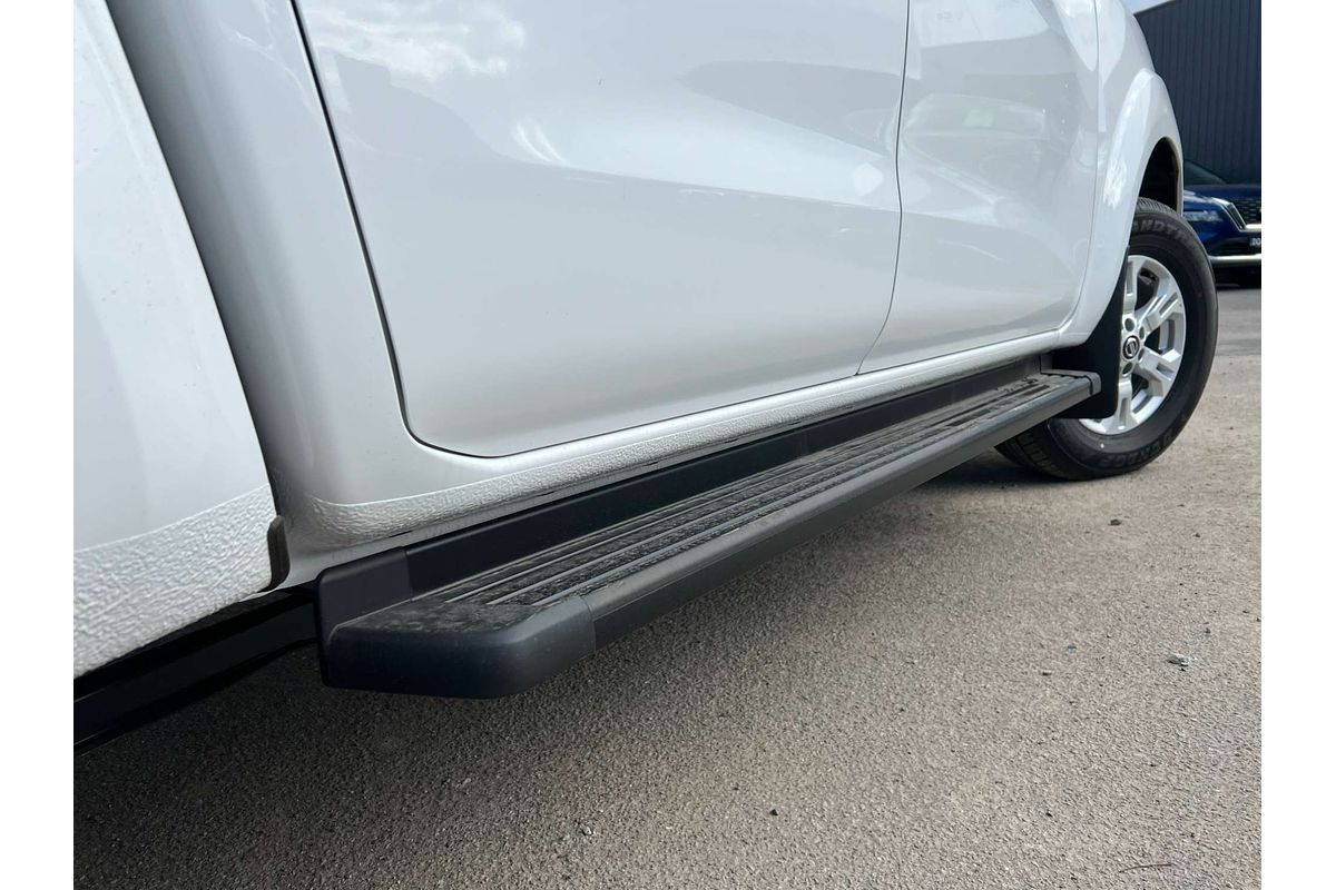 2025 Nissan Navara ST D23 4X4