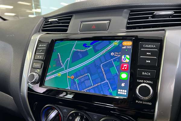 2025 Nissan Navara ST D23 4X4