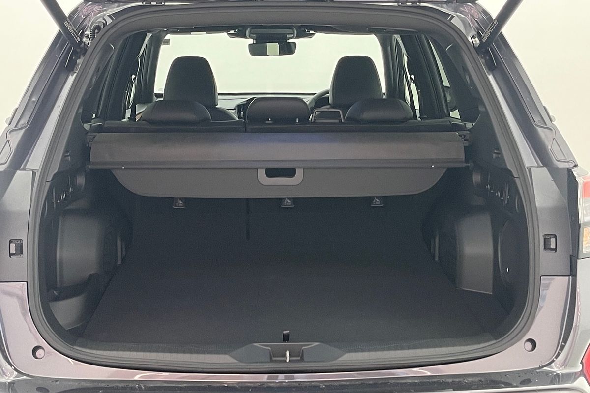 2025 Subaru Forester Hybrid Sport S6