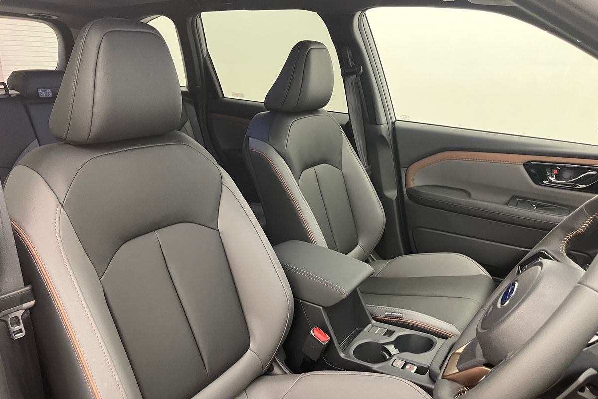 2025 Subaru Forester Hybrid Sport S6