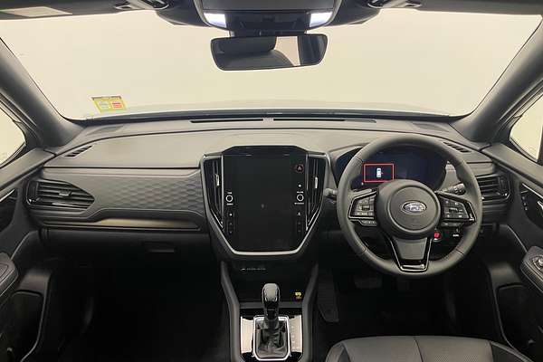 2025 Subaru Forester Hybrid Touring S6