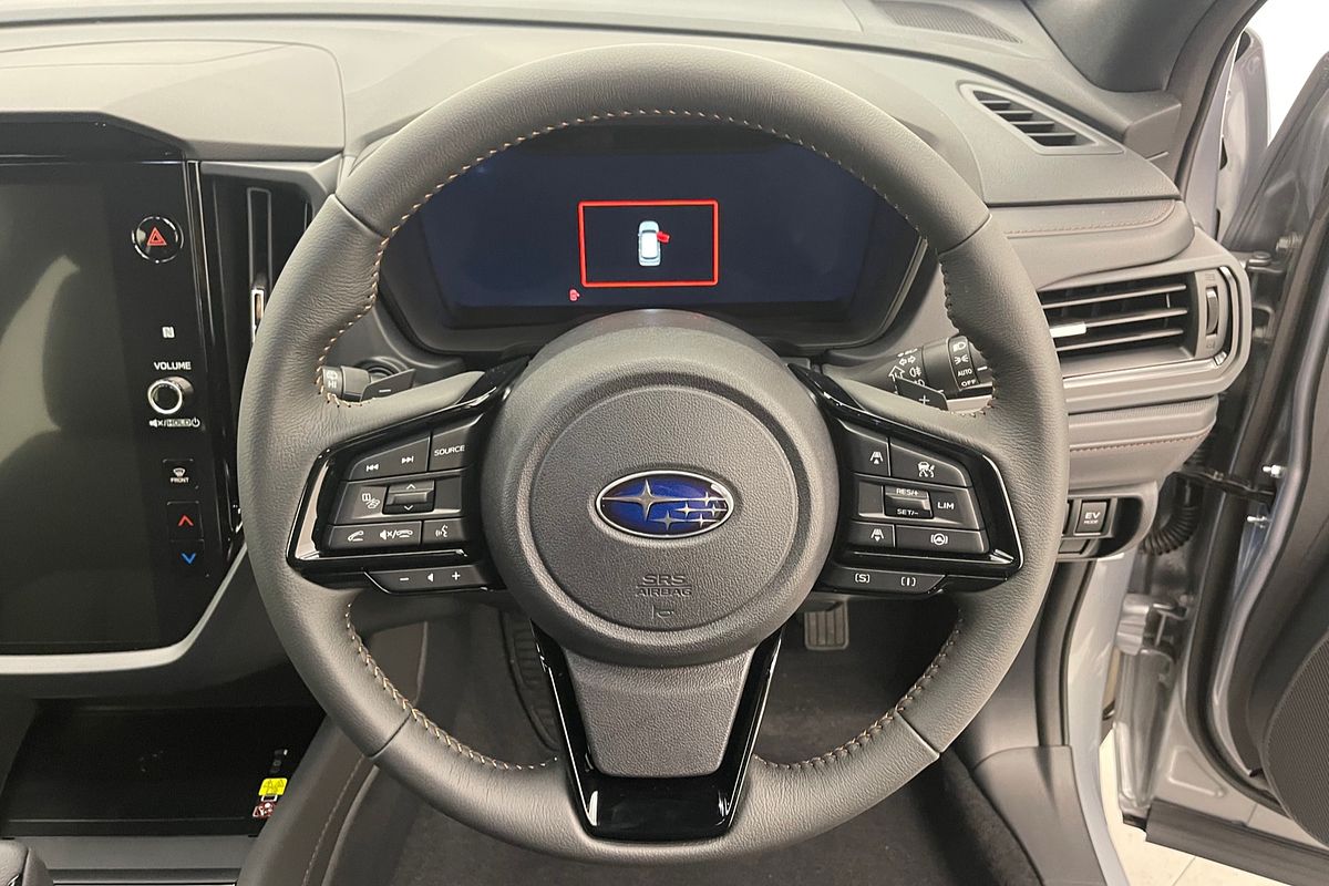 2025 Subaru Forester Hybrid Touring S6