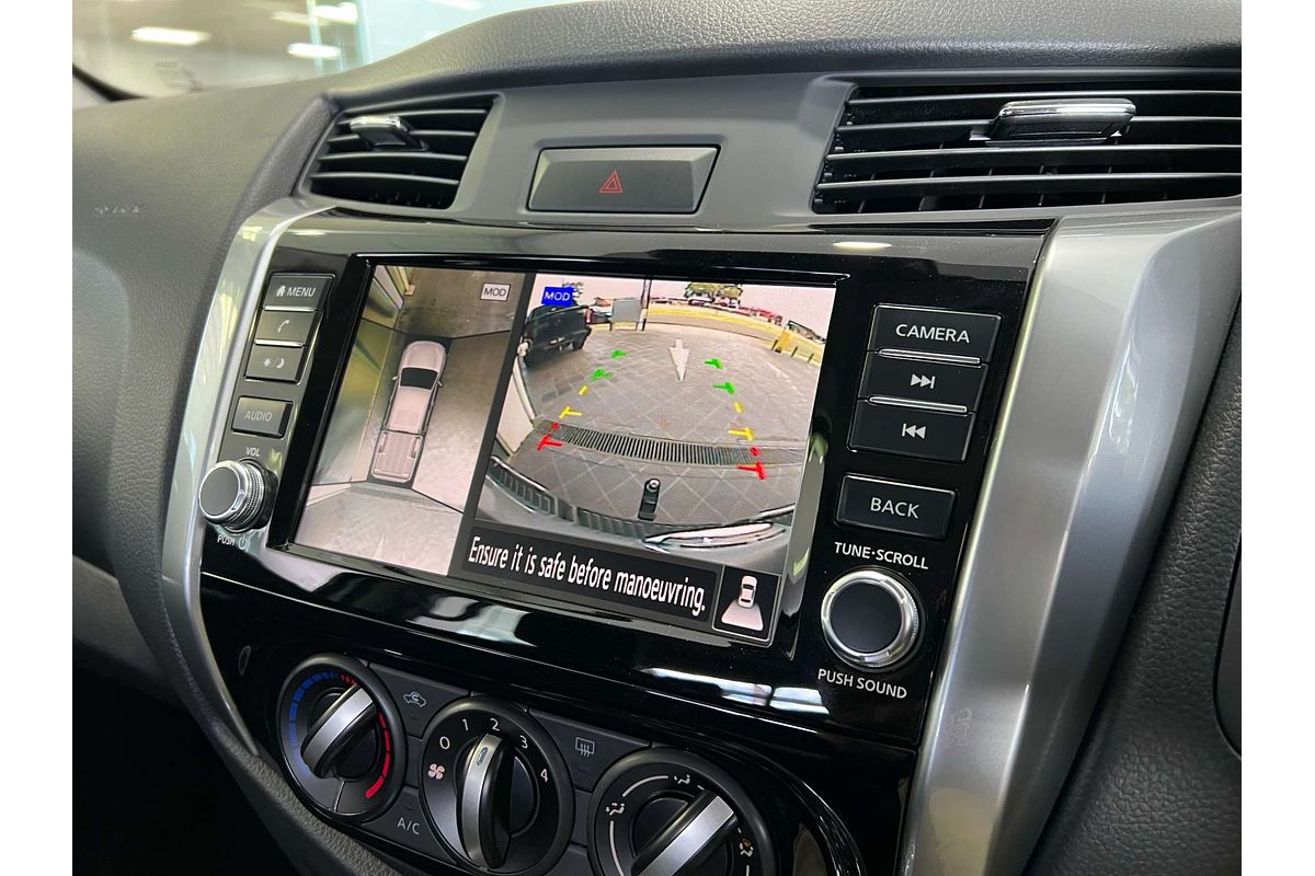 2025 Nissan Navara ST D23 4X4